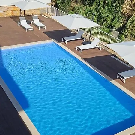 Garden Perto Da * Αλμπουφέιρα
